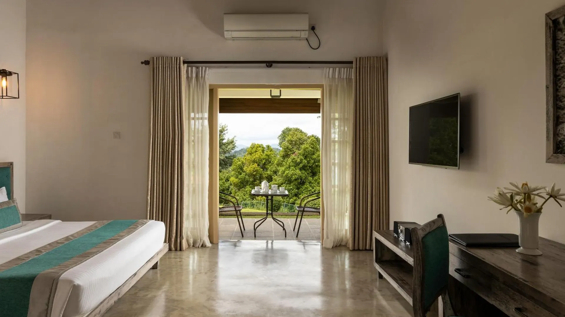 ホテル Simpson'S Forest - Luxury Boutique Resort & Spa - キャンディー